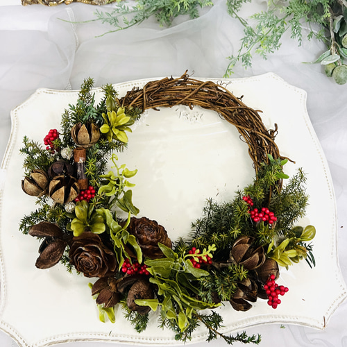 木の実たっぷり♪ クリスマスリースキット｜自宅で簡単ハンドメイド