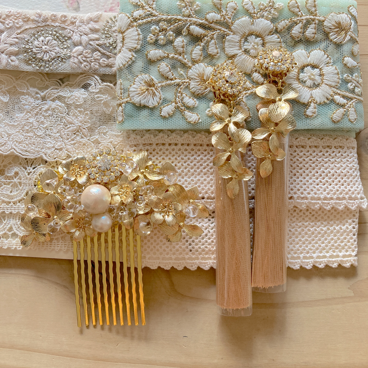 【2wayイヤリングとコームのセット】イヤリング　結婚式　成人式　和装　ウエディング　　ブライダル　結婚式544 6,600円