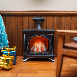 1/12 点灯機能付きミニチュアストーブ/暖炉 その他置物 kuma's market
