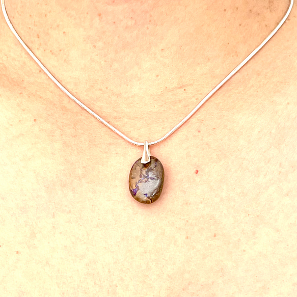 7.28ct ボルダーオパール　シルバーペンダント　シルバーチェーン付き 7枚目の画像