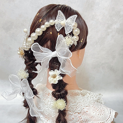 蝶々とリボンのツインテール髪飾り ホワイトゴールド ランダムパール