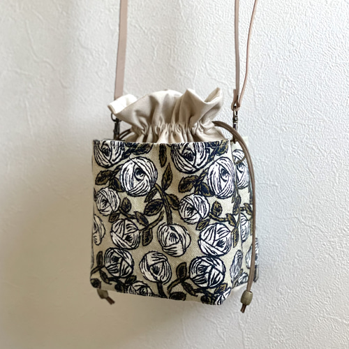 ⚮̈ミナペルホネン rosy beige ネリオバッグ ショルダーバッグ