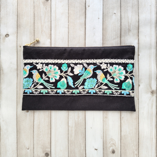 インド／刺繍リボン】＊フラットポーチ＊ カラビナ付き