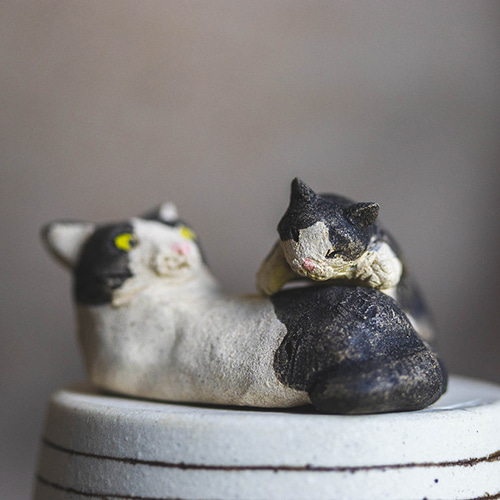ハチワレ親子【猫_918】 立体・オブジェ 深尾竜騎 通販 18219676