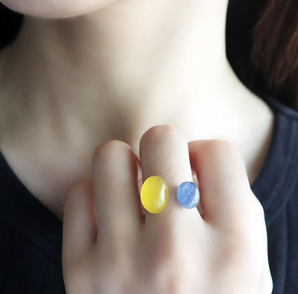 天然石イエローカルセドニーとカイヤナイトのフォークリング　金アレ対応 1枚目の画像