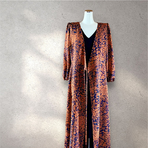 着物リメイク　カシュクール　ロングワンピース 一点物・正絹着物リメイク】和洋ミックス 欧州仕立てのXライン：凛と