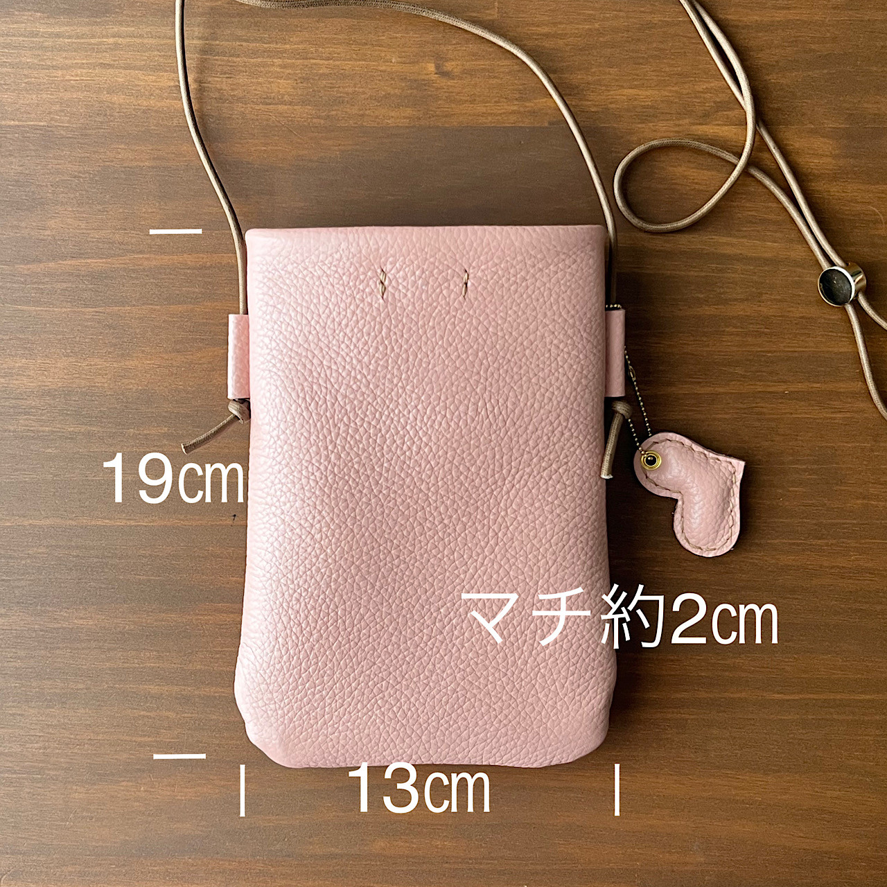 ♡チャーム　ピンク　スマホショルダー