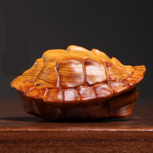 天然崖柏木 木彫りの亀の甲羅 富をもたらす 精細に彫刻する芸術品 置物