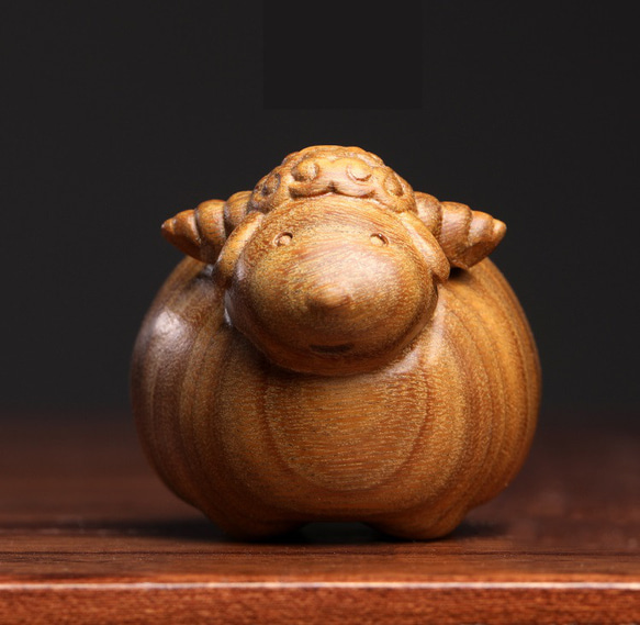 木彫り　木製　　飾り物　羊だけです 木彫り 木製 飾り物 羊だけです - メルカリ