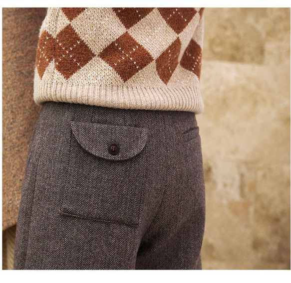 おしゃれ度アップ　ウール混ショートパンツ　ヘリンボーン柄　ポケット付き【春秋】ブラウン系 6枚目の画像