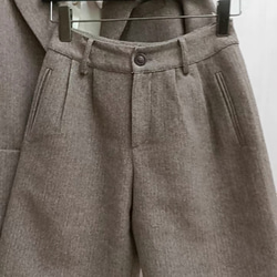 おしゃれ度アップ　ウール混ショートパンツ　ヘリンボーン柄　ポケット付き【春秋】ブラウン系 7枚目の画像