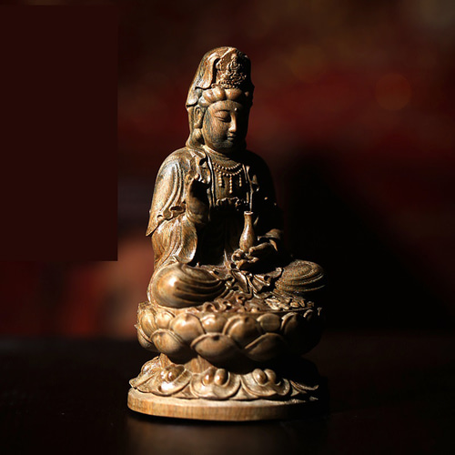 天然緑檀木 木彫りの観音菩薩 座禅を組んでいる観音様 仏文化 仏教の