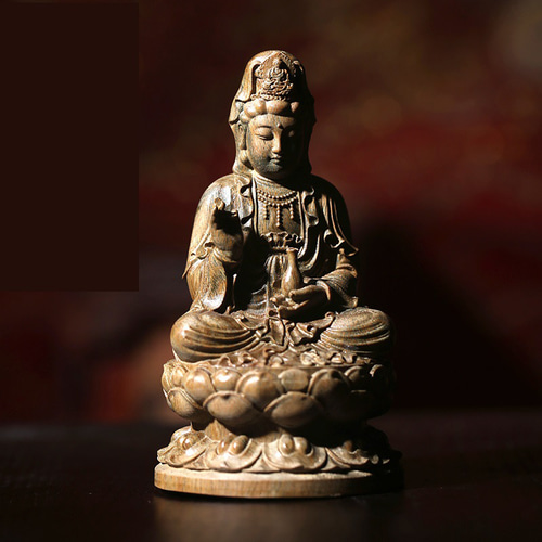 天然素材　観音様彫刻　仏像　置物　根付 天然素材 観音様彫刻 仏像 置物 根付 - $207.40 | Otsukai.com
