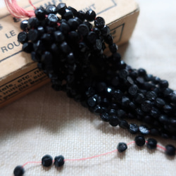 フランスアンティーク ヴィンテージガラスビーズ 横穴 プチ黒 1連 24個