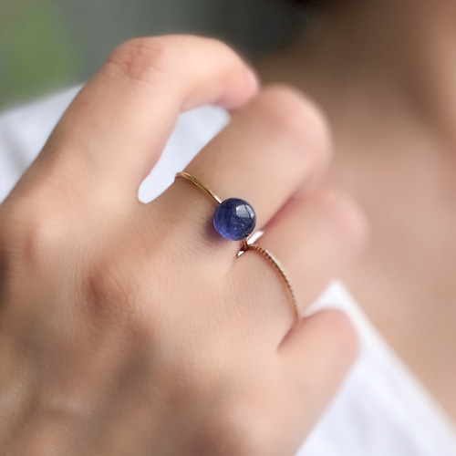 大粒ブルーサファイア 8mm 青の指輪 フリーリング フリーサイズ