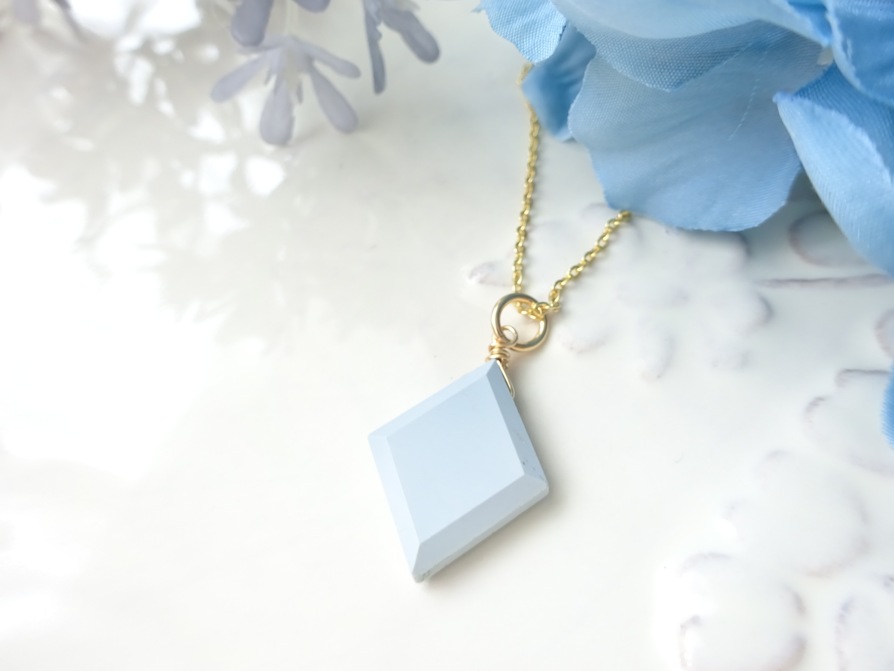 ブルーオパール＆K14gfネックレス・ミルクブルータイル