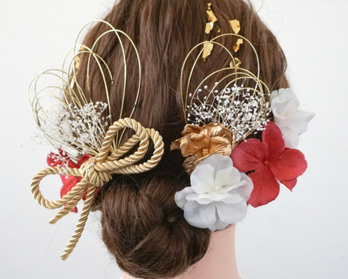 ヘッドドレス～ミニアネモネのレッドピンク和玉水引金箔style～髪飾り 送料無料・翌日発送》髪飾り/ヘッドドレス/成人式/卒業式/結婚式/金箔
