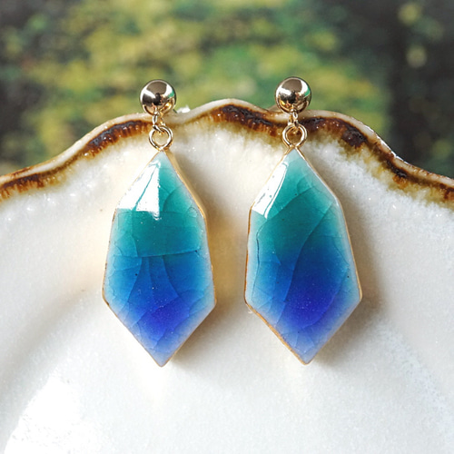 受注制作】森の結晶 〈九谷焼〉ピアス/イヤリング イヤリング