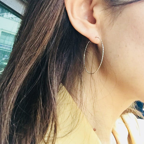 華奢・タイムレス・K18 ゴールド フープピアス ピアス（フープ