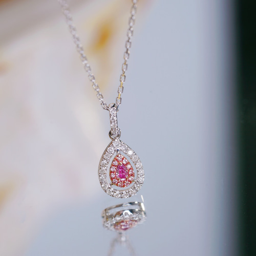 ピンクダイヤモンド付きペンダントk18 ネックレス・ペンダント パール