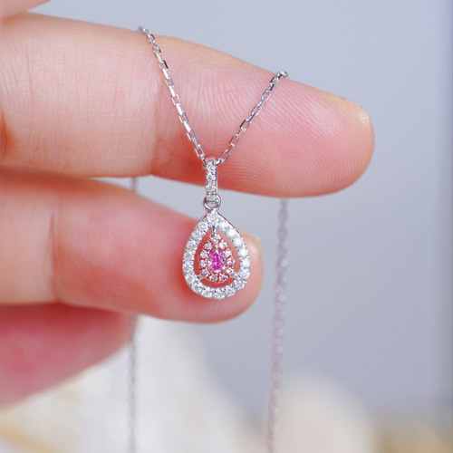 ピンクダイヤモンド付きペンダントk18 ネックレス・ペンダント パール