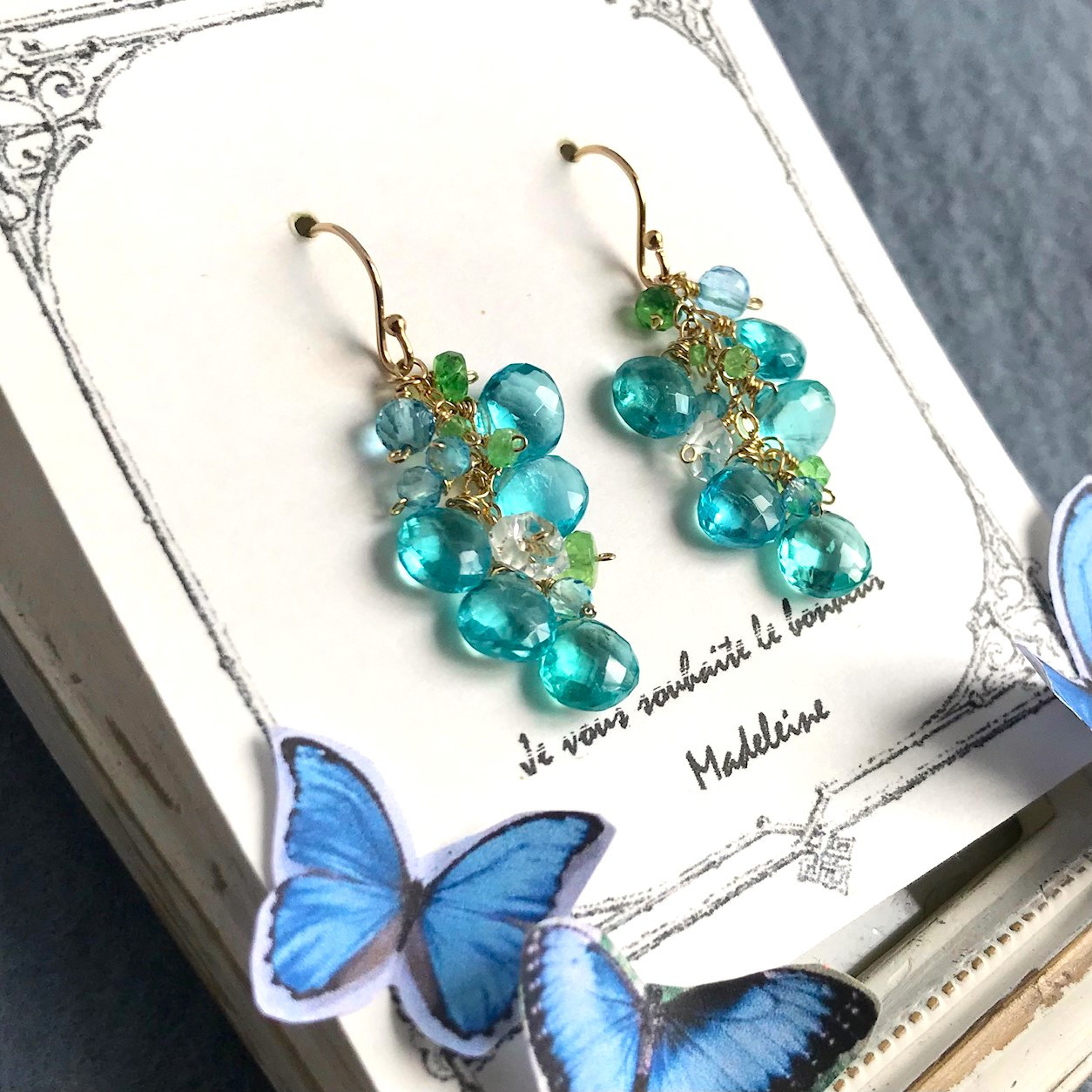 〈14kgf〉カプリ島の海のピアス