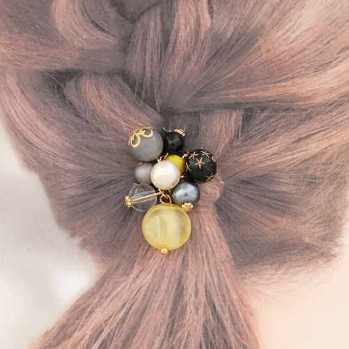 NSKY様 ハロウィン じゃらじゃら ビーズ ヘアゴム☆ハンドメイド NSKY様 じゃらじゃら シュシュ☆ハンドメイド☆ビーズ ヘアゴム