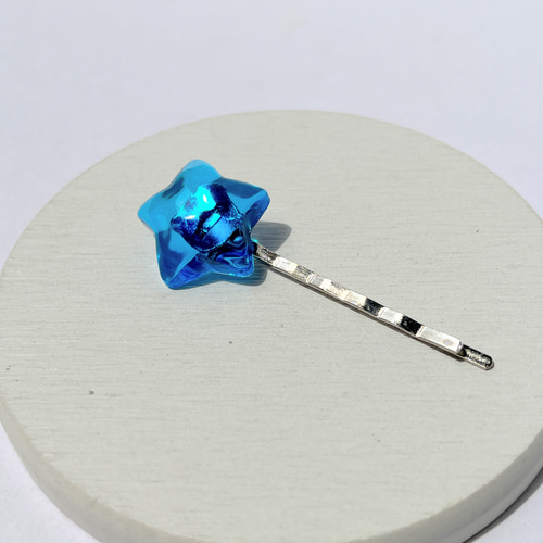 ブルーのぷっくり星ヘアピン / レジン / 海 ヘアピン 華昇 優羽 通販