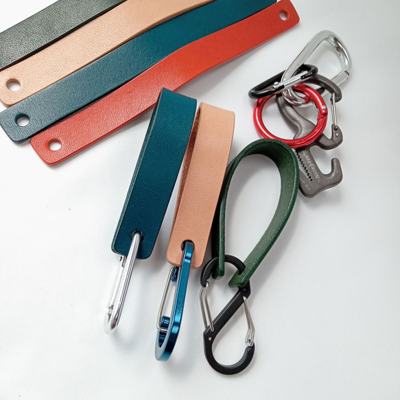 お気に入りのカラビナでベルトキーホルダー 本ヌメ革 キーホルダー