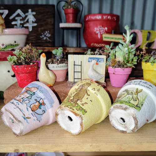 リメイク鉢*ペイント鉢*寄せ植え鉢*多肉鉢【マイドッグ リメイク鉢*ペイント鉢*寄せ植え鉢*多肉鉢【マイドッグ
