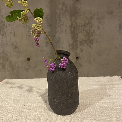 壺（蓋付き)　黒土　茶入れ＊キャニスター＊花器etc