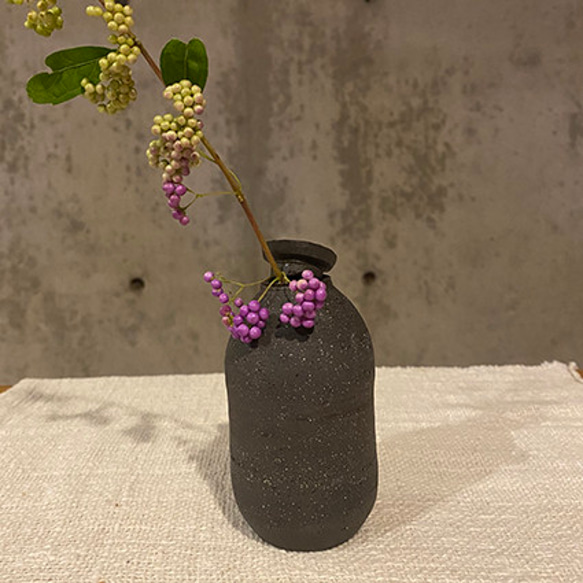 壺（蓋付き) 黒土 茶入れ＊キャニスター＊花器etc 一輪挿し・花瓶