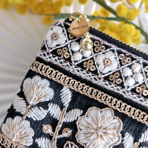 12㌢】好きを集めたインド刺繍ポーチ ポーチ iikao-1113 通販 18223259