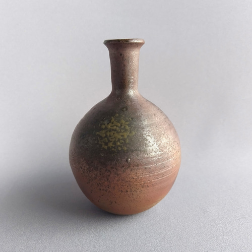 花入れ 焼締め 薪窯 【商品番号：00559】 一輪挿し・花瓶・花器 や