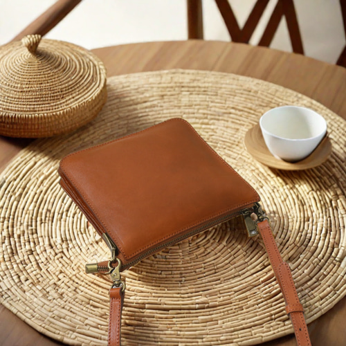 ヴィンテージ風本革ショルダーバッグ レディース 大容量 高品質レザー