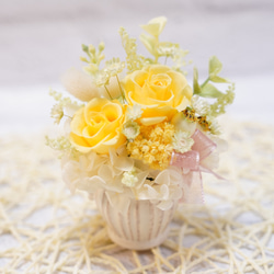 母の日ギフトにぴったり！　ミニローズアレンジメント　プリザーブドフラワー　ケース付き　３色 14枚目の画像