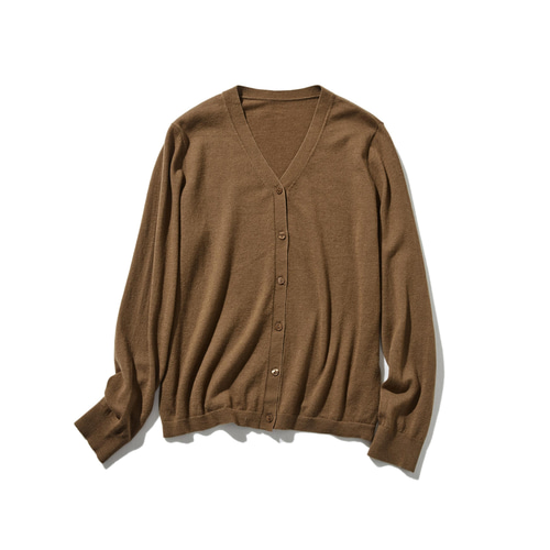 着回しコーデの味方になるvネックカーディガン メリノウール100  