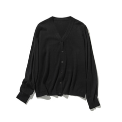 ☆即納☆着回しコーデの味方になるvネックカーディガン メリノウール