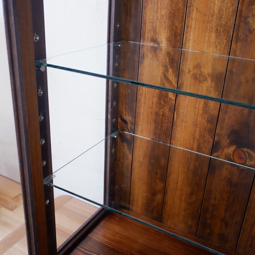 ダークブラウン ガラスケース brea-interior_brea-1248db