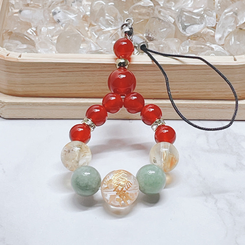 還暦祝いに◎長寿と笑顔をつなぐ 天然石ブレスレット｜龍彫り水晶・赤