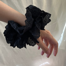 専用　 Sugri 小花のモチーフ付きチュールフリルクローシュ　黒　未使用 Lサイズあり【DEA./ディア】アシンメトリー/ フリル/ バック