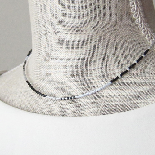 ブラック ガラス ビーズ ネックレス 黒 #black ドット モザイク