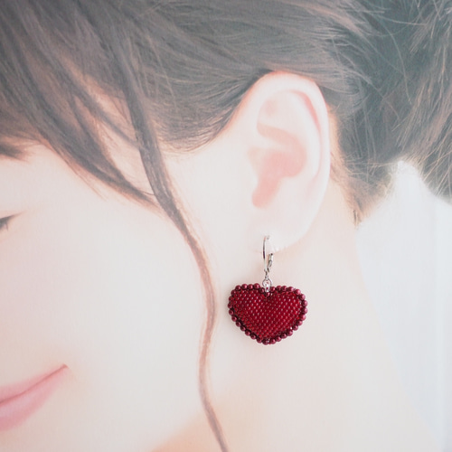 【 Gorjana 】 アムールピアス ハート 赤 レッド 小ぶり Gorjana 】 アムールピアス ハート 赤 レッド 小ぶり (Gorjana