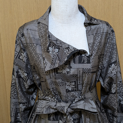 SOLD 着物リメイク ワンピース 大島紬 L〜LL ワンピース さら SOLD 着物リメイク ワンピース 大島紬 L〜LL ワンピース さら