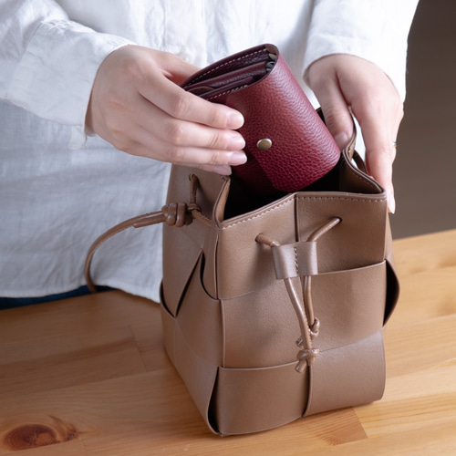 再販開始｜お札を折らないふっくら可愛い三つ折りミニ財布｜名入れ可