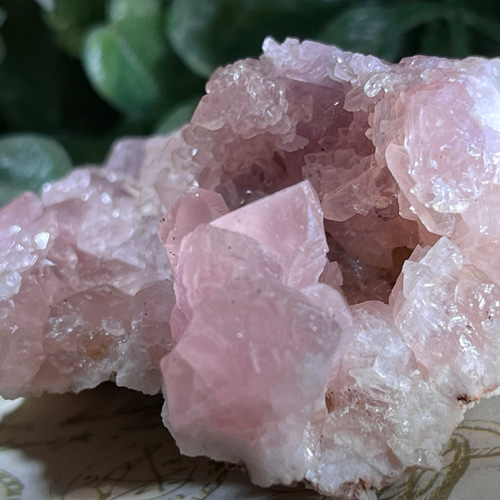 トラウマの昇華໒꒱ ピンクアメジスト クラスター ラフストーン 原石