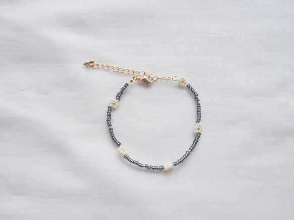 ビーズブレスレット 《 retro black 》 レトロブレスレット フラワー