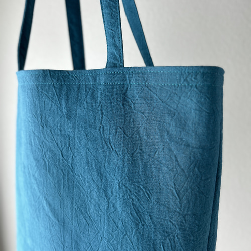 凛とした彩りをまとうトートバッグ ─ ピーコックブルー｜A4・コットン