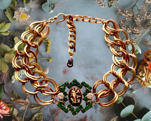 ✤ チェコヴィンテージラインストーン 真鍮ネックチョーカー