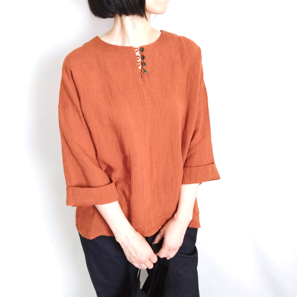 【期間限定送料無料!】再販！× 11  新色！ ベルギーリネンの８分袖トップ  100%ベルギーリネン  テラコッタ 1枚目の画像